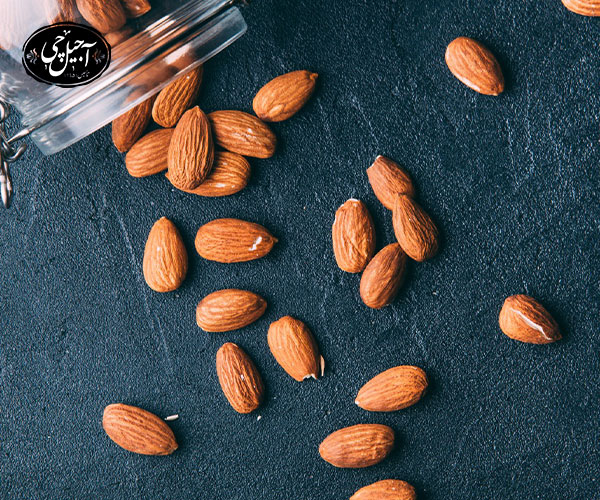 خواص بادام درختی برای بدنسازی و لاغری