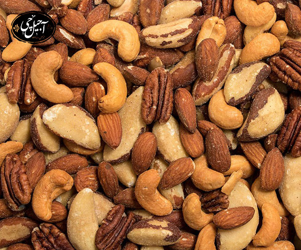 آیا برای مشتریان قدیمی آجیل‌چی کد تخفیف سفارشی در نظر گرفته می‌شود؟