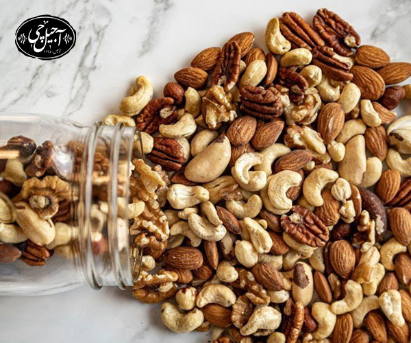 مزایای خرید آجیل خام از آجیل چی 