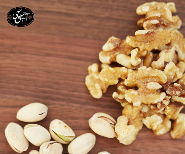 ارسال سفارشات آجیل خام در کم ترین زمان توسط آجیل چی 