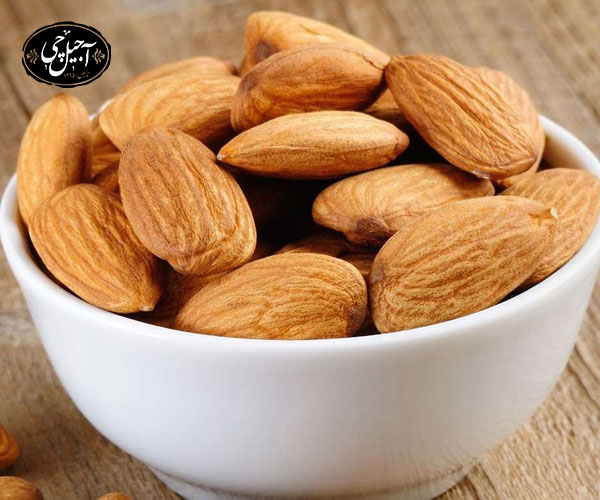 خواص مغز بادام درختی