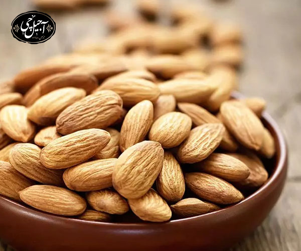 مواد مغذی بادام درختی