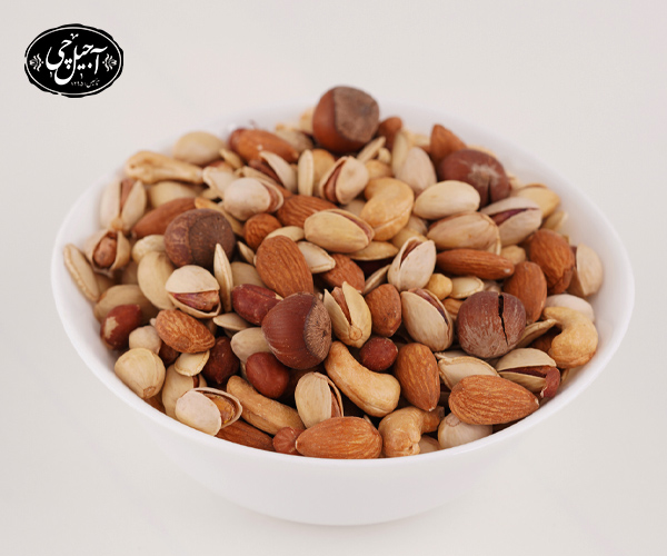 خواص آجیل برای تقویت و بهبود سلامتی