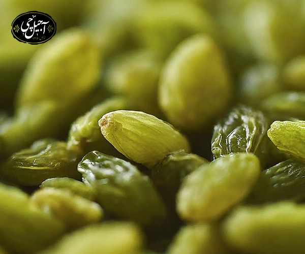 مواد مغذی موجود در کشمش سبز
