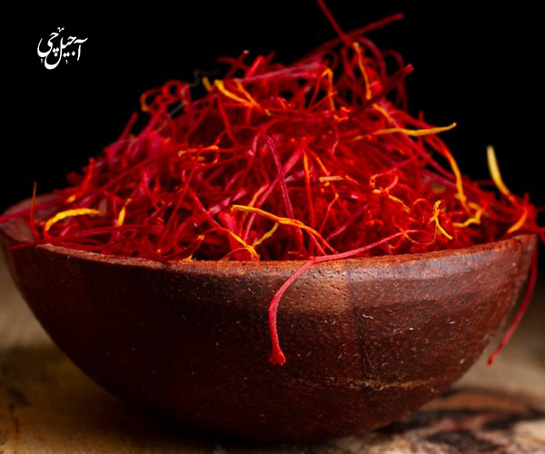 راه تشخیص زعفران اصل از تقلبی