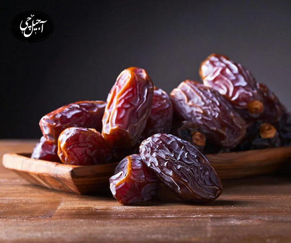 تفاوت ارزش غذایی خرما پیارم و خرما مجول