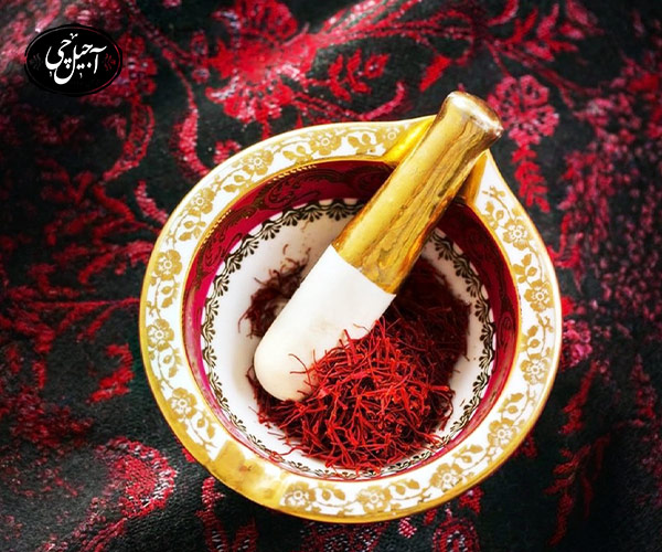 خواص زعفران برای از بین بردن جوش