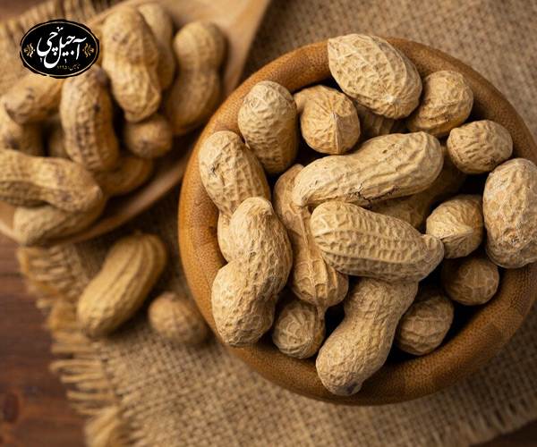 خواص بادام زمینی در پیشگیری از آلزایمر مردان