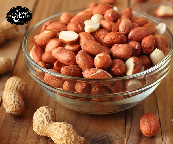 فواید بادام زمینی برای کاهش وزن