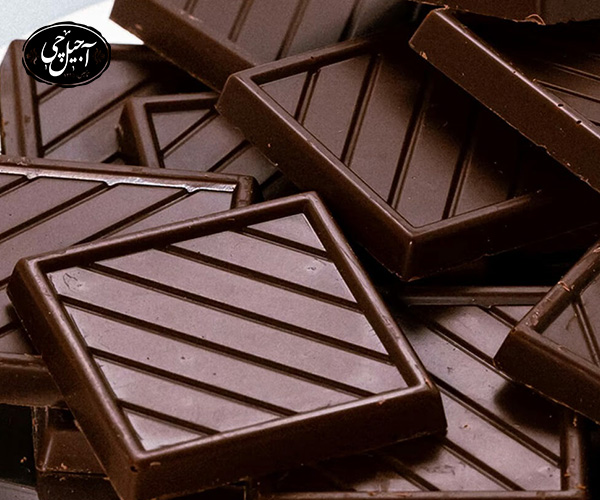بهترین زمان مصرف شکلات تلخ برای مردان