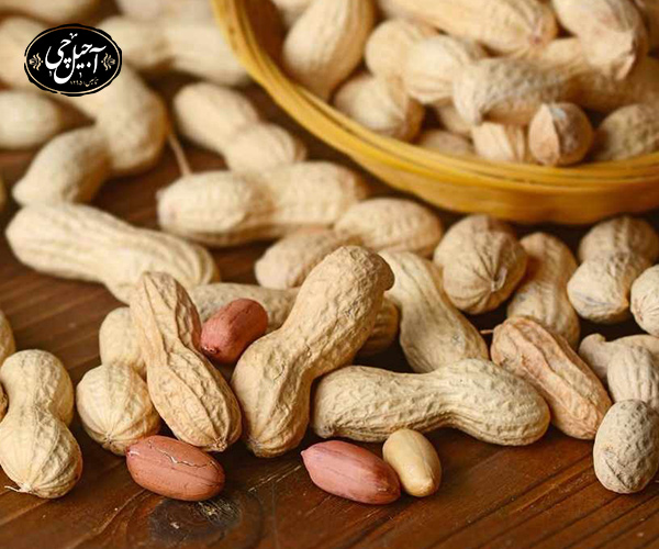 مقدار مصرف بادام زمینی برای استخوان‌ها