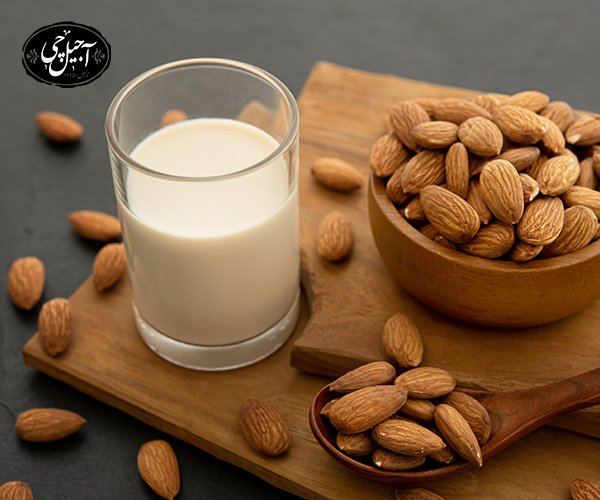 فواید شیر بادام