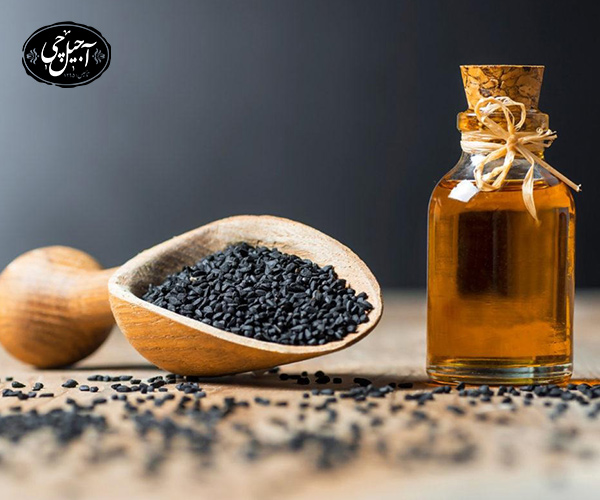 خواص سیاه دانه و عسل