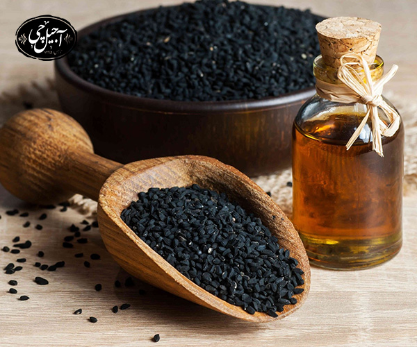 مضرات سیاه دانه و عسل برای کودکان