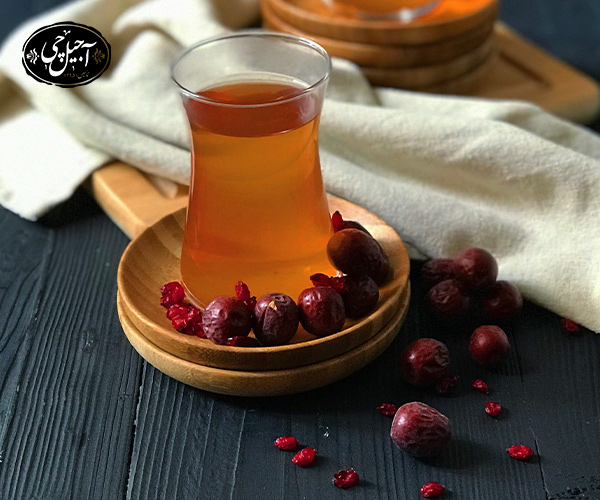 کاهش اضطراب و بهبود کیفیت خواب با دمنوش تابستانه عناب