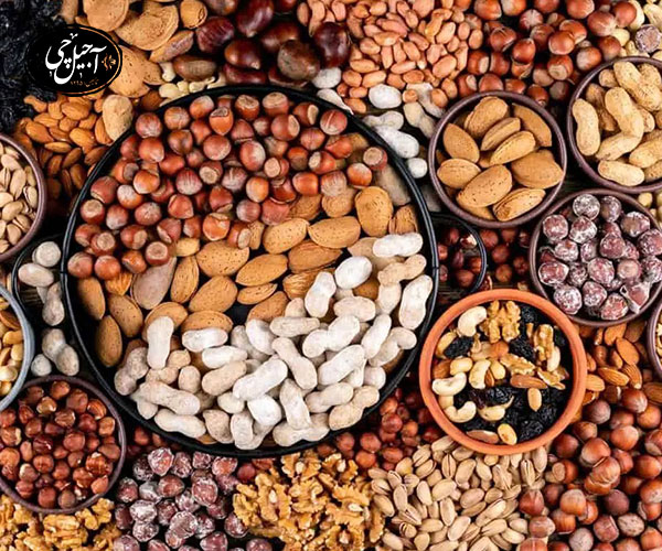 خواص آجیل برای معده درد حاصل از نفخ در افراد مستعد