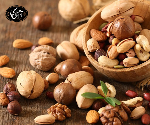 آیا آجیل برای رفلاکس معده خوب است؟