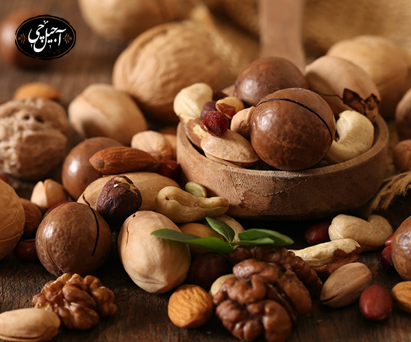 سوالات پرتکرار در رابطه با خواص آجیلها برای معده