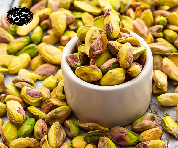 بهترین زمان مصرف پسته برای درمان کمبود آهن