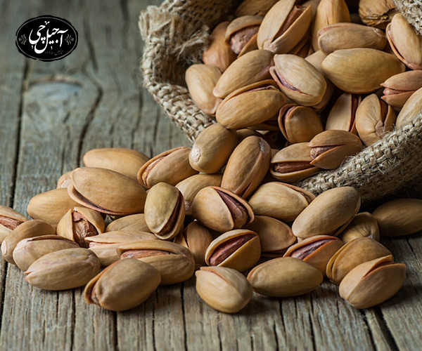 فواید پسته برای کم خونی