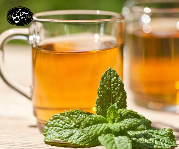 مصرف دمنوش نعنا فلفلی برای کاهش نفخ