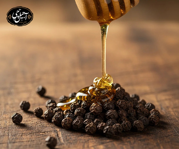 فواید مصرف فلفل سیاه با عسل 