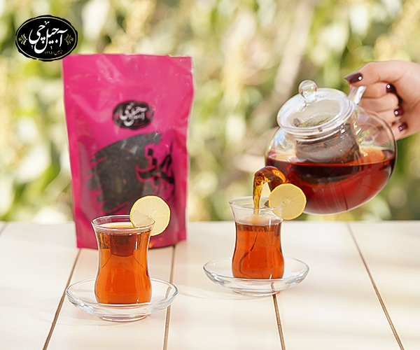 تقویت فولیکولهای مو و کاهش ریزش آنها با استفاده از چای