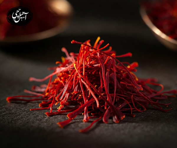 سوالات پرتکرار در رابطه با اینکه زعفران ارگانیک چیست و چه ویژگی‌های دارد
