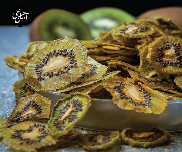 کیوی خشک برای سفره یلدا