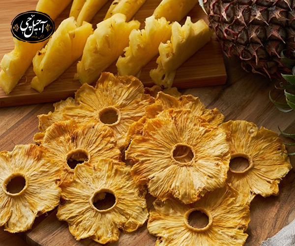 آناناس خشک برای یلدا