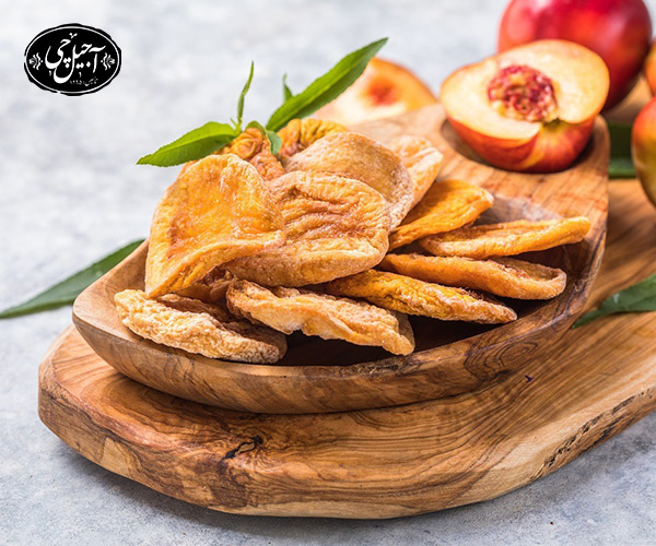 هلو خشک برای یلدا