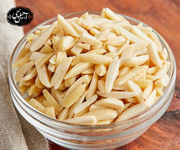 مواد مورد نیاز برای درست کردن خلال بادام 