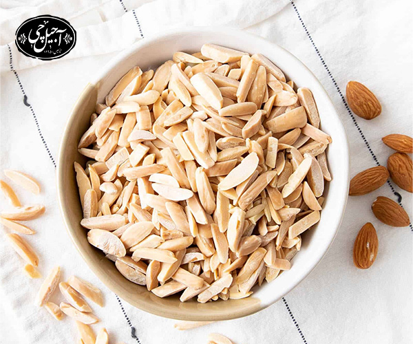 راز ترد شدن خلال بادام