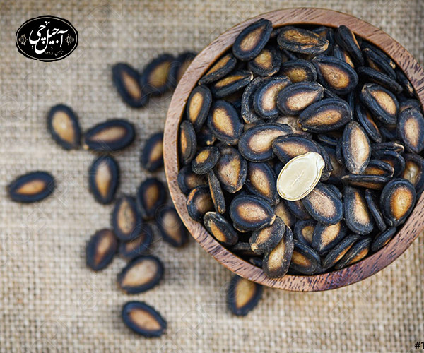 خواص تخمه هندوانه بو داده