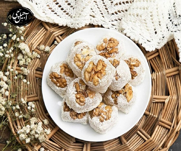 باسلوق از اصلی ترین دسرهای شب چله