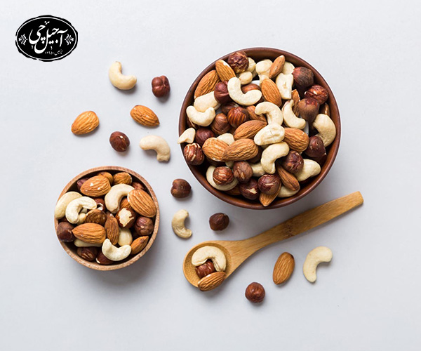 سوالات متداول در خصوص بهترین آجیل برای کم کاری تیروئید