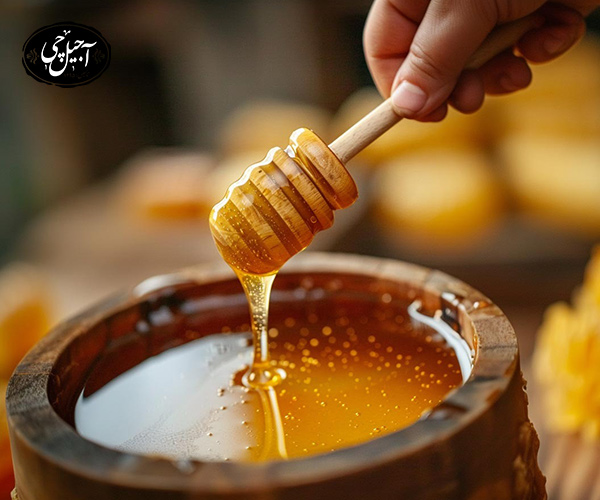پیشگیری از بیماری آب سیاه با عسل