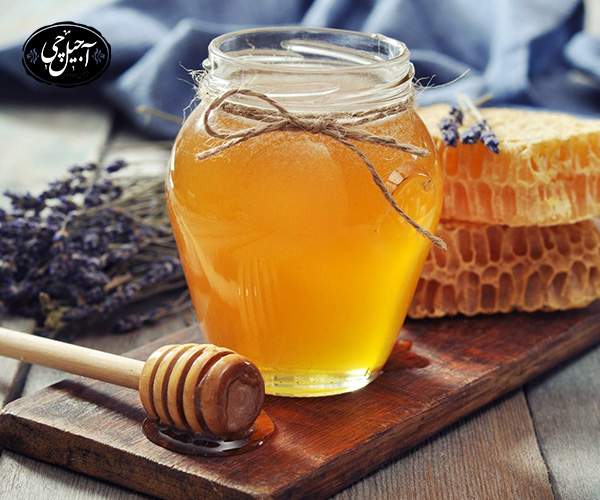 فواید استفاده از عسل خام آشپزخانه