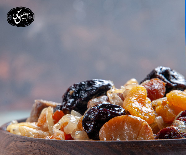 خشکبار دارای ویتامین ب12