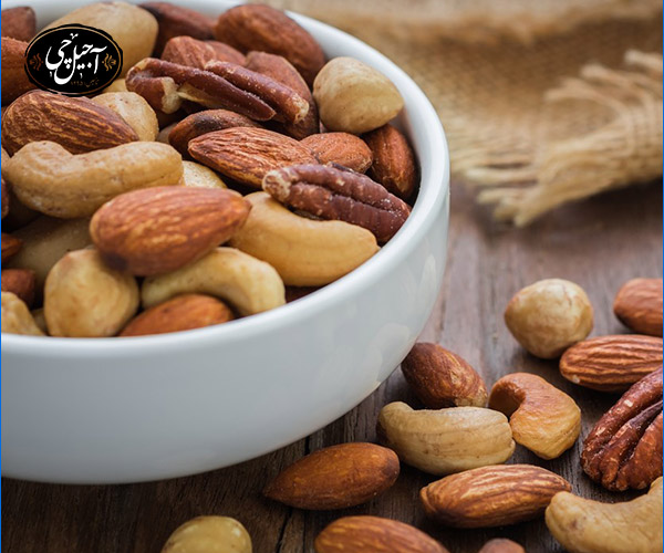 فایده های آجیل های دارنده ویتامین B12