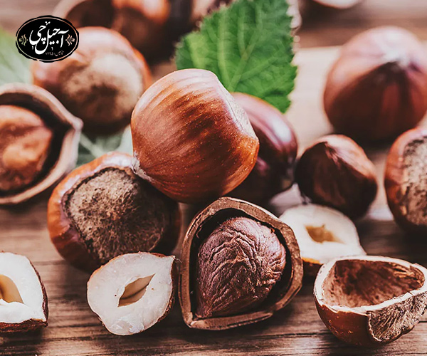 فندق با پوست بهتر است یا بدون پوست