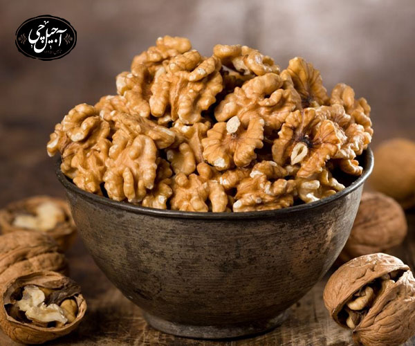 10. پیشگیری از چاقی در کودکان با چربی‌های سالم