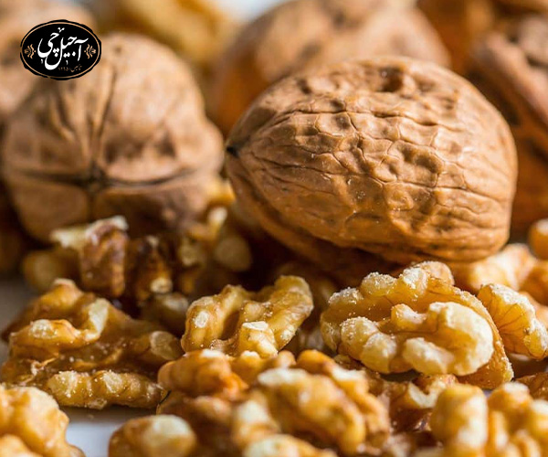 مضرات گردو برای کودکان چیست؟