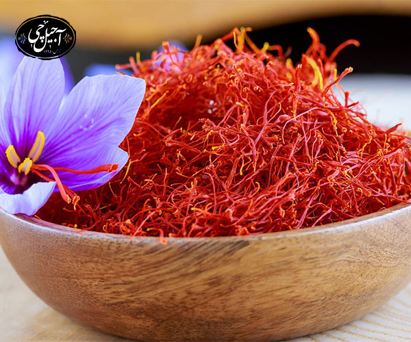 بهترین نوع زعفران برای مصرف خانگی
