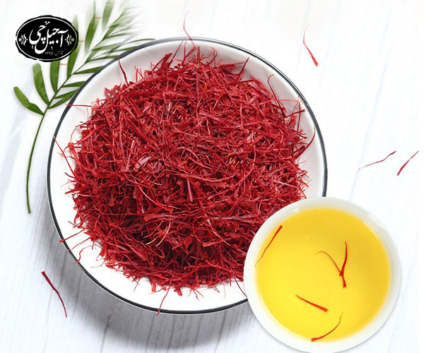 قدرت رنگ‌دهی وکیفیت زعفران