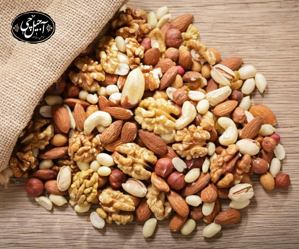 سوالات متداول در خصوص بهترین آجیل برای تقویت سیستم ایمنی