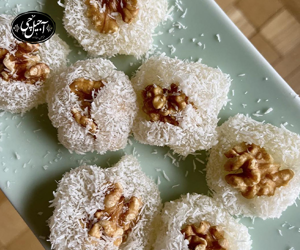 انواع دسر و شیرینی‌ها برای شب چله