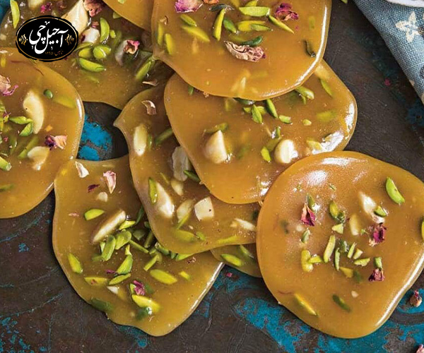 انواع دسر و شیرینی‌ها برای شب چله