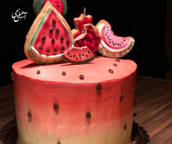 طرز تهیه کیک شب یلدا هندوانه ساده با فر