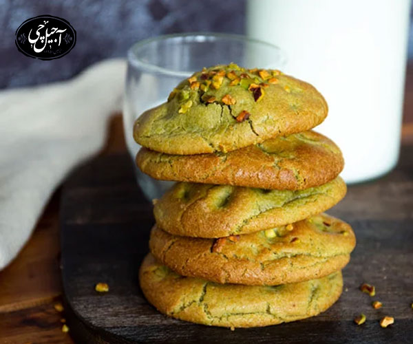 بهترین روش سرو کوکی پسته